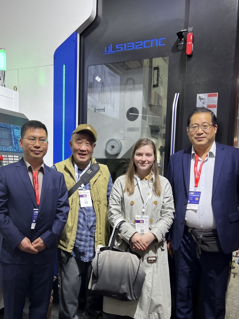 КМЗ в поисках новинок на китайском рынке